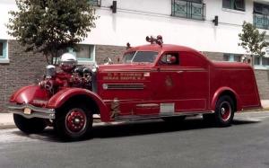 Ahrens-Fox H-T X-C-T '1937